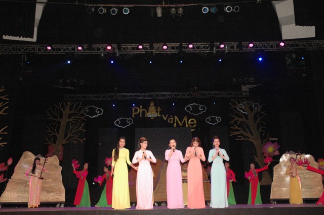 TP. HCM: Chương trình ca nhạc mừng đại lễ Vu Lan PL 2557: Phật và Mẹ