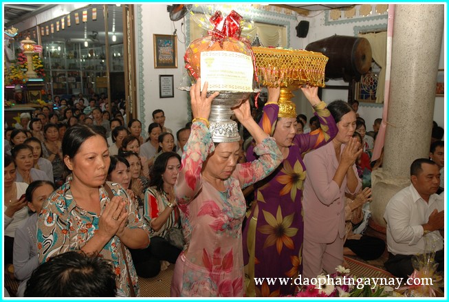 TP. HCM: Chùm ảnh lễ dâng y Kathina tại chùa Phổ Minh - Gò Vấp