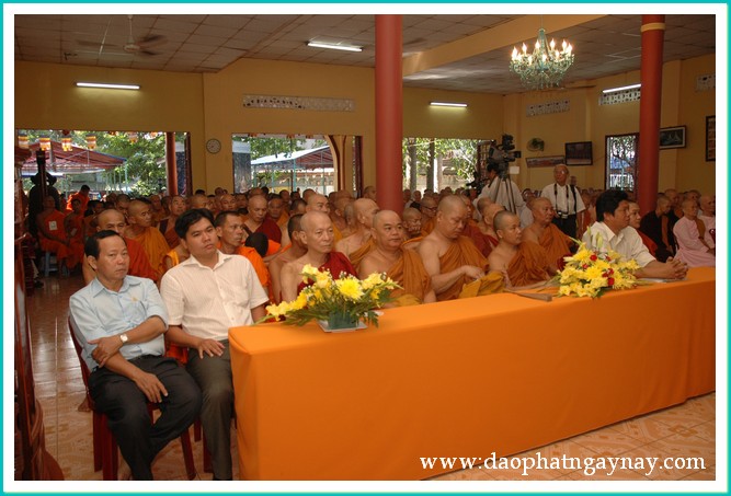 TP. HCM: Sinh hoạt an cư kiết hạ Phật giáo Nam Tông người Kinh