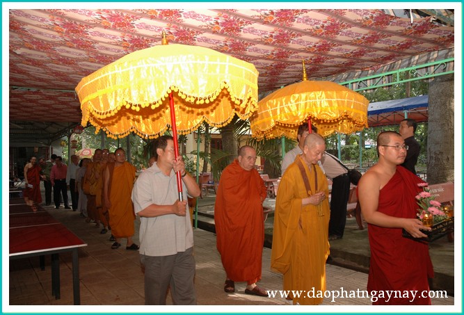 TP. HCM: Sinh hoạt an cư kiết hạ Phật giáo Nam Tông người Kinh