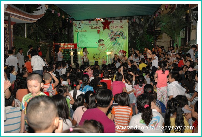 TP. HCM: Đêm hội trăng rằm yêu thương