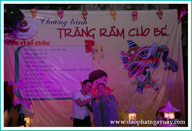 TP. HCM: Đêm hội trăng rằm yêu thương