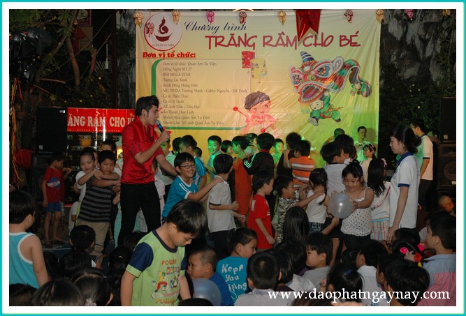 TP. HCM: Đêm hội trăng rằm yêu thương