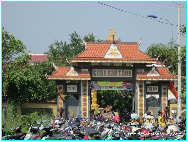 TP. HCM: Đại lễ dâng y Kathina - Phật giáo Nam truyền