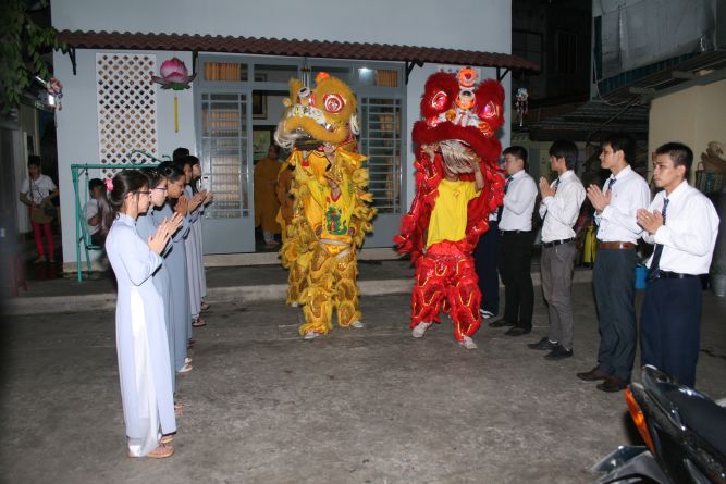 TP.HCM: Lớp giáo lý chùa Thiên Chánh mừng ngày nhà giáo Việt Nam
