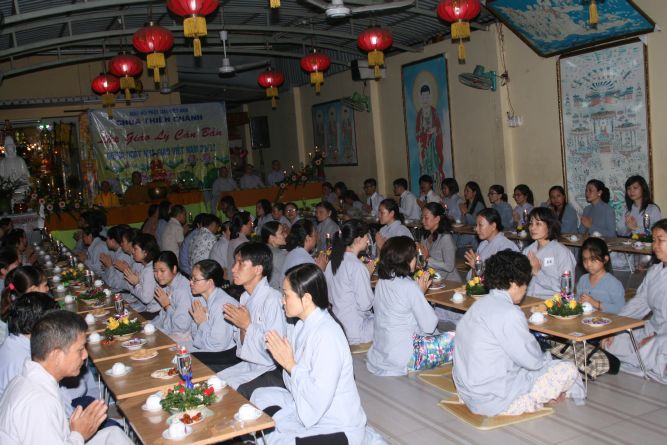 TP.HCM: Lớp giáo lý chùa Thiên Chánh mừng ngày nhà giáo Việt Nam