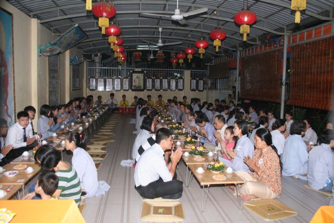 TP.HCM: Lớp giáo lý chùa Thiên Chánh mừng ngày nhà giáo Việt Nam