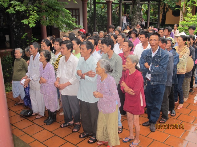 Chùa Pháp Hoa - Nam Úc cứu trợ đồng bào bị bão lụt miền Trung