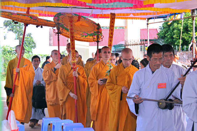 Gia Lai: Lễ đúc đại hồng chung chùa Linh Hội