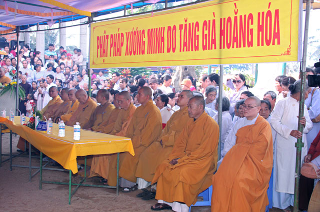 Gia Lai: Lễ đúc đại hồng chung chùa Linh Hội