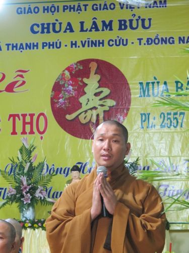 Đồng Nai: Đốt nến tri ân đón mùa hiếu hạnh