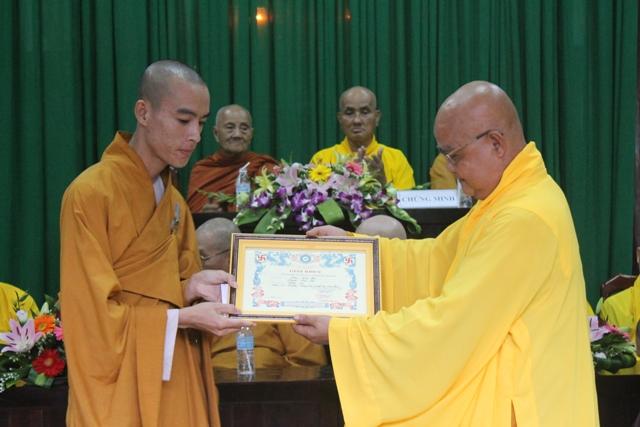 Đồng Tháp: Tốt Nghiệp Trung Cấp Phật Học Khóa VI – Khai Giảng Kháo VII