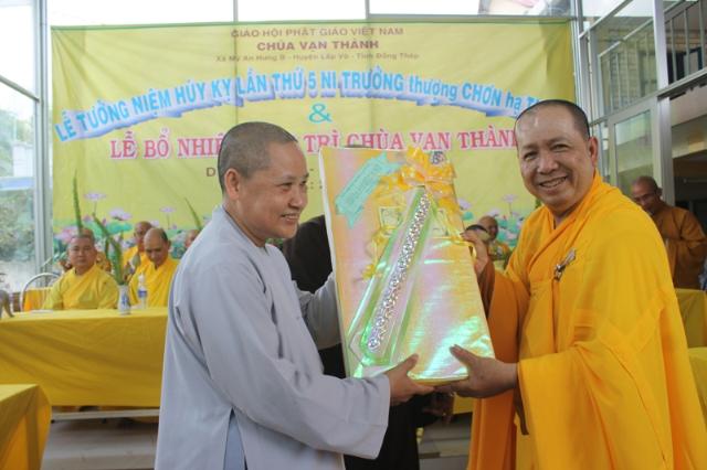 Đồng Tháp: Lễ Húy Kỵ Ni Trưởng TN. Chơn Thanh &amp; Bổ Nhiệm Trù Trì Chùa Vạn Thành