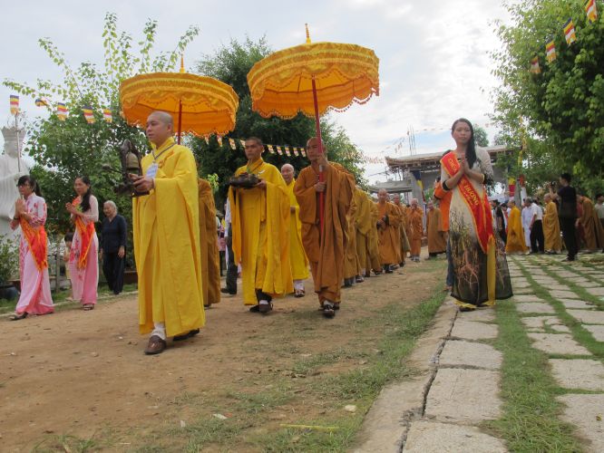 Đồng Tháp: Trọng thể đại lễ Lạc thành chùa Quê Hương