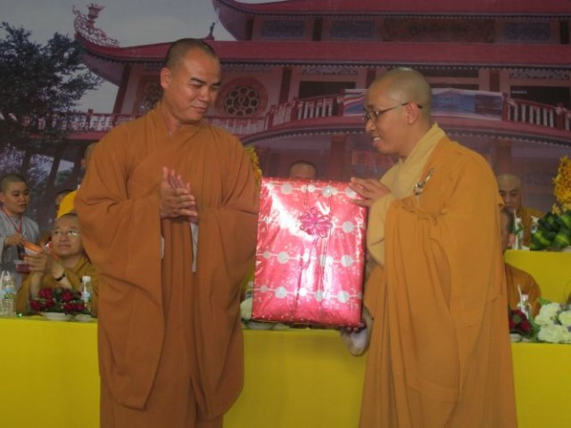 Đồng Tháp: Trọng thể đại lễ Lạc thành chùa Quê Hương