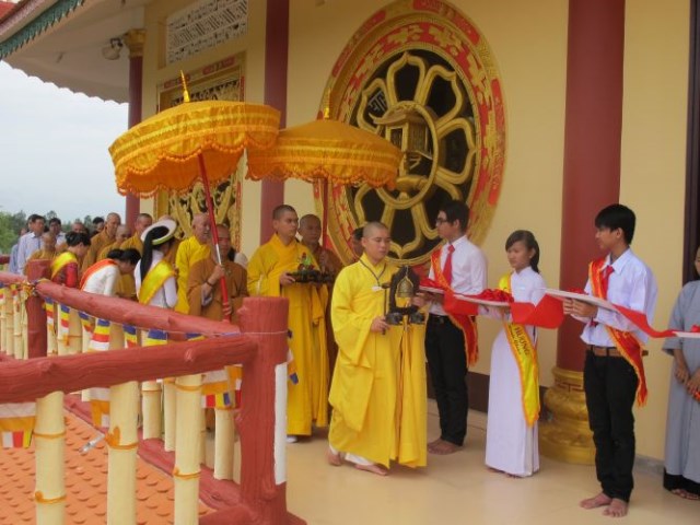 Đồng Tháp: Trọng thể đại lễ Lạc thành chùa Quê Hương