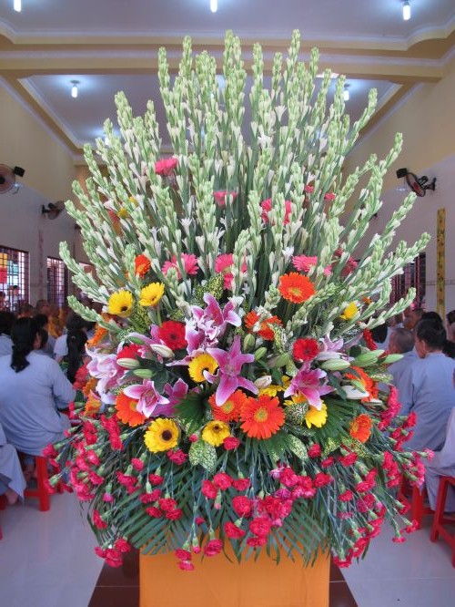 Tiền Giang: Đại lễ Vu lan Báo hiếu tại chùa Linh Bửu