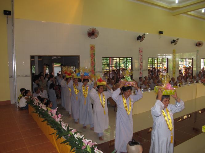 Tiền Giang: Đại lễ Vu lan Báo hiếu tại chùa Linh Bửu