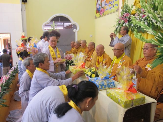 Tiền Giang: Đại lễ Vu lan Báo hiếu tại chùa Linh Bửu