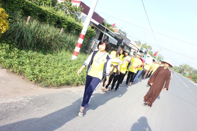 Long An: Đại lễ phóng sanh tại khóa tu “Điểm tựa đời con”