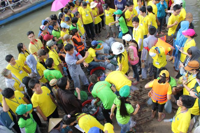 Long An: Đại lễ phóng sanh tại khóa tu “Điểm tựa đời con”