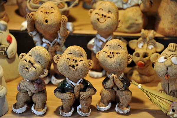 Danh thắng Đông Hải Long Cung Tự