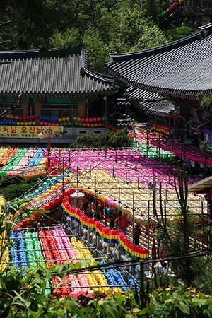 Danh thắng Đông Hải Long Cung Tự