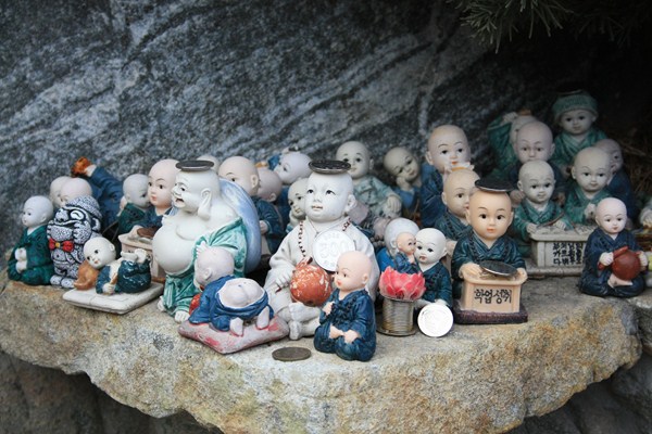 Danh thắng Đông Hải Long Cung Tự