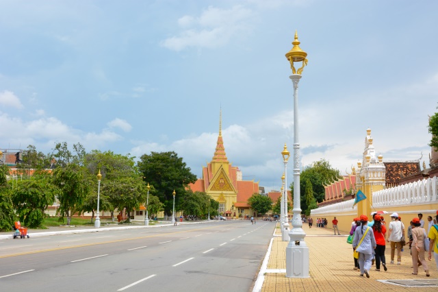 Ấn tượng chuyến du lịch đón Vu Lan và từ thiện tai Campuchia