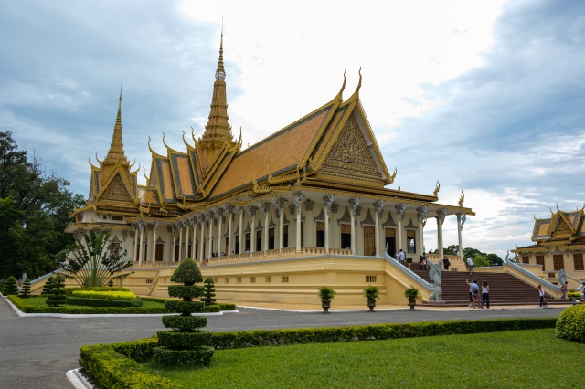 Ấn tượng chuyến du lịch đón Vu Lan và từ thiện tai Campuchia