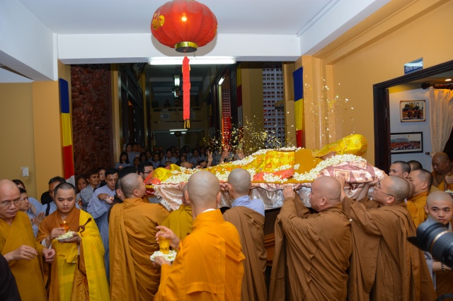 Lễ nhập Kim quan cố Hòa thượng Thích Nhật Quang