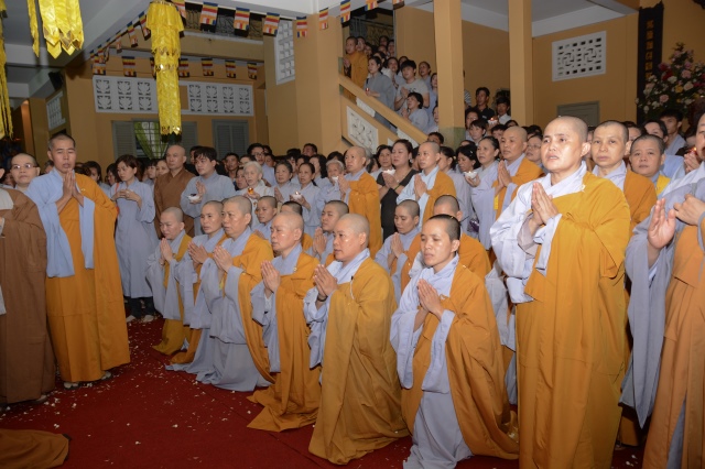 Lễ nhập Kim quan cố Hòa thượng Thích Nhật Quang