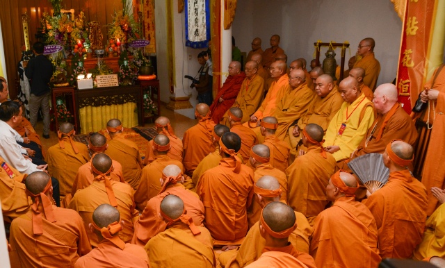 Lễ phụng tống kim quan cố HT. Thích Đạt Đạo trà tỳ
