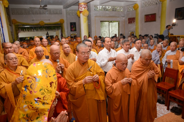 Lễ phụng tống kim quan cố HT. Thích Đạt Đạo trà tỳ
