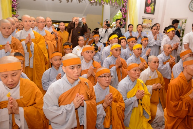 Lễ phụng tống kim quan cố HT. Thích Đạt Đạo trà tỳ