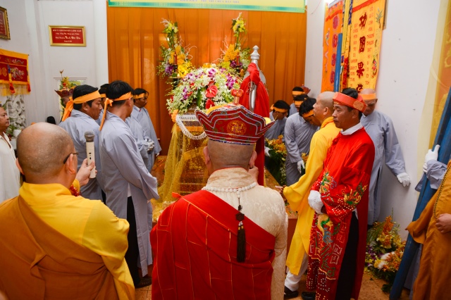 Lễ phụng tống kim quan cố HT. Thích Đạt Đạo trà tỳ