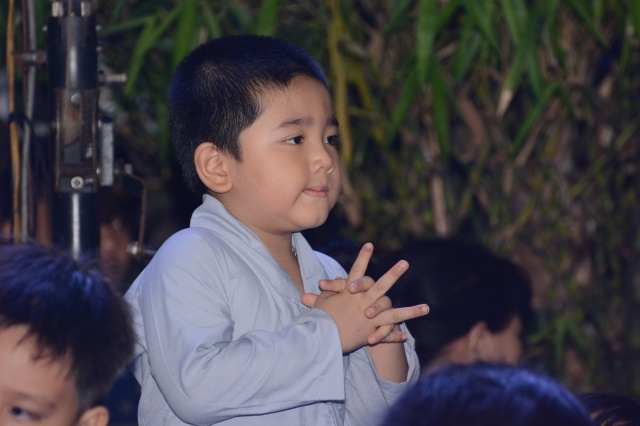 TP. HCM: Tưng bừng Đêm Hội Trăng Rằm tại chùa Thiên Chánh