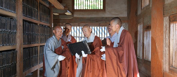 Hàn Quốc: Liên hoan văn hóa Cao Ly Đại Tạng Kinh mộc bản