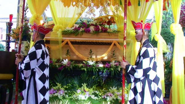 Khánh Hòa: Lễ tưởng niệm và cung tống kim quan cố Trưởng lão HT.Thích Chí Tín nhập bảo tháp