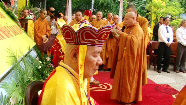 Khánh Hòa: Lễ tưởng niệm và cung tống kim quan cố Trưởng lão HT.Thích Chí Tín nhập bảo tháp