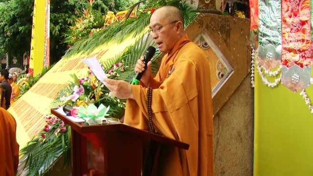 Khánh Hòa: Lễ tưởng niệm và cung tống kim quan cố Trưởng lão HT.Thích Chí Tín nhập bảo tháp