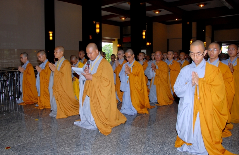 Đại giới đàn Quảng Đức: Lễ phát thưởng cho các vị Sa Di ưu tú