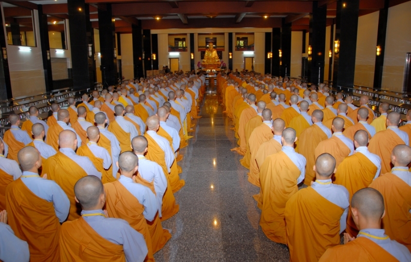 Đại giới đàn Quảng Đức: Lễ phát thưởng cho các vị Sa Di ưu tú