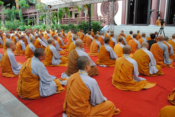 Đại Giới Đàn Quảng Đức: Giáo Giới Hành Nghi - TT. Thích Lệ Trang