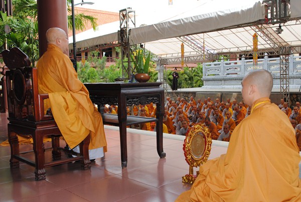 Đại Giới Đàn Quảng Đức: Giáo Giới Hành Nghi - TT. Thích Lệ Trang