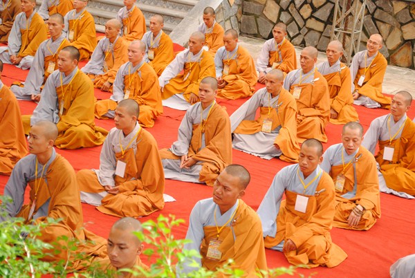 Đại Giới Đàn Quảng Đức: Giáo Giới Hành Nghi - TT. Thích Lệ Trang