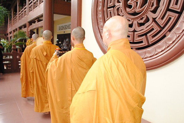 Đại Giới Đàn Quảng Đức: Giáo Giới Hành Nghi - TT. Thích Lệ Trang
