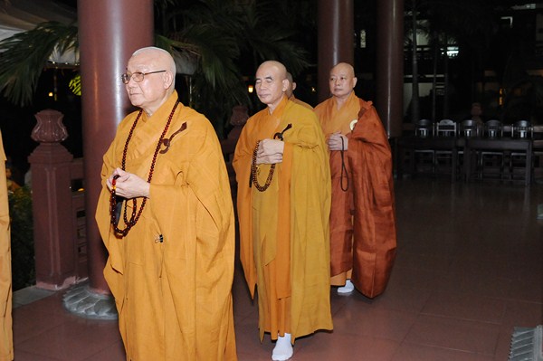 Đại Giới Đàn Quảng Đức: Tuyên Thanh Qui - Khai Chung Bảng - Niêm Đàn Sái Tịnh - Tụng Luật