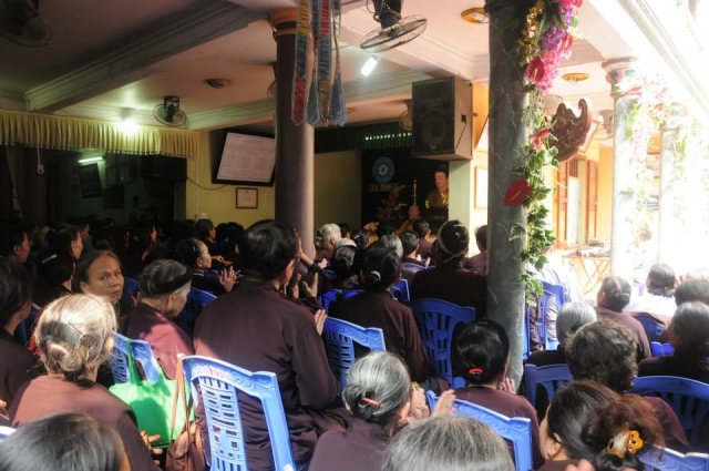 Thanh Hoá: Thượng Toa Thích Nhật Từ chia sẻ pháp thoại tại chùa Thanh Hà