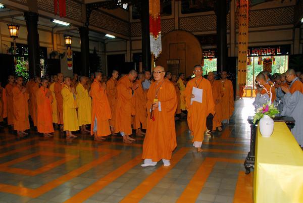 Đại giới đàn Bồ tát Quảng Đức: Công bố kết quả khảo thí và hướng dẫn các nghi thức trước khi thọ giới